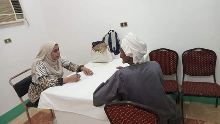 مناظرة ٨٢٨ حالة بقافلة جنوب الوادى الطبية بمدينة سفاجا البحر الأحمر