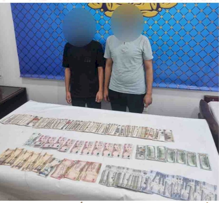 عاملان يتاجران في النقد الاجنبي غير المشروع بالقاهرة