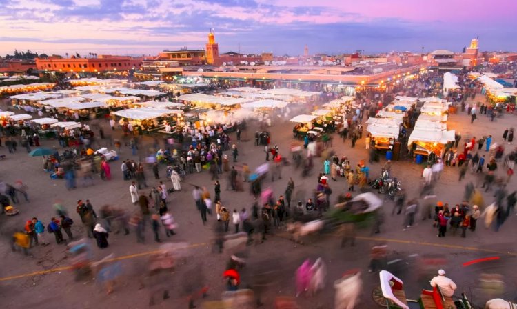 الزلزال يقضي علي اسرة كاملة بجماعة آيت بالمغرب