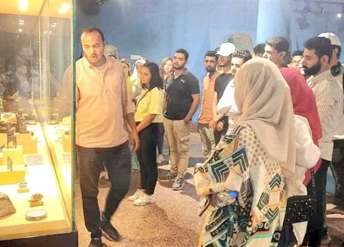 متحف ملوي ينظم تدريبًا لطلبة كليتي الآداب والسياحة في المنيا