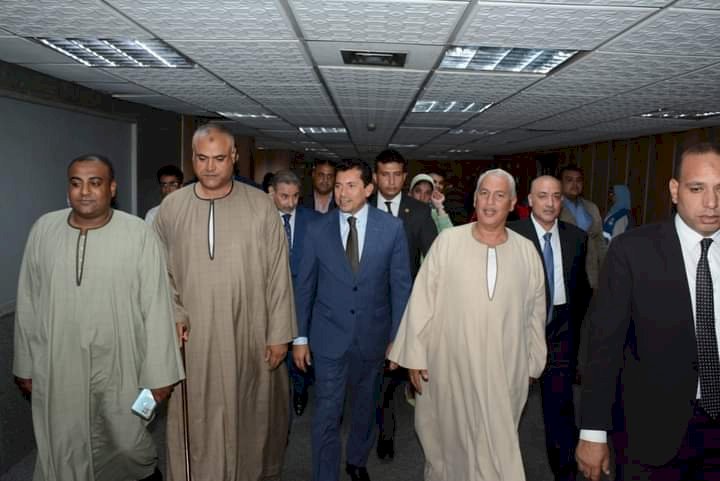 أبو صدام يكرم وزير الشباب ورئيس المجلس القومي لحقوق الإنسان في عيد الفلاح