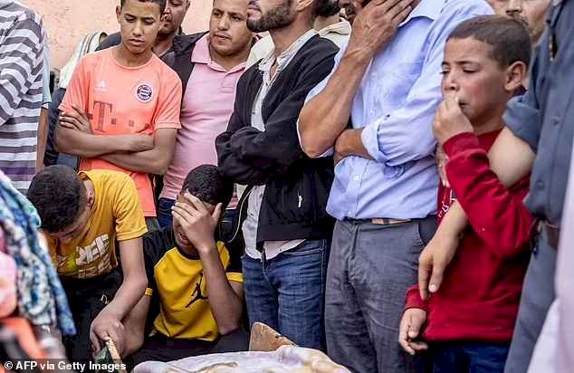 2497 قتيل .. المغرب المأساه مستمرة والتضامن يتزايد