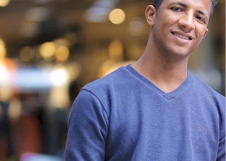 الشاعرمصطفى الدغيمى قصيدة صوتية