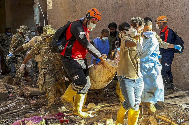 عدد القتلي في اعصار درنة يرتفع الي 11300