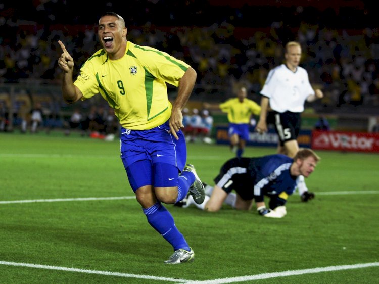 رونالدو دا ليما.. مدرسة رأس الحربة في قدم برازيلية