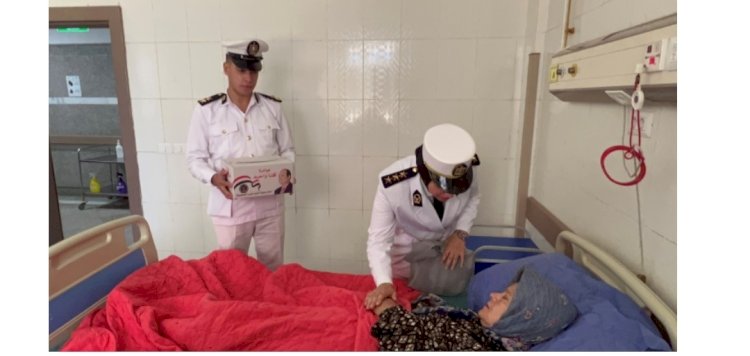 الداخلية مع كبار السن بدور الرعاية والمستشفيات