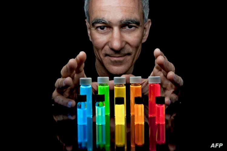 الفائز بجائزة نوبل في الكيمياء رسب في امتحانه الجامعي الأول