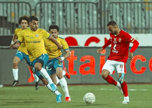 الأهلي يتقدم على الإسماعيلي بهدفين نظيفين في شوط أول رائع