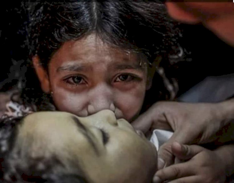 الاتحاد الأوروبي يطالب بفتح ممرات إنسانية إلى غزة رغم كيله بمكيالين