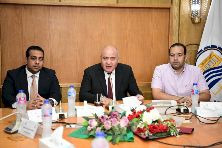 الداودي يتابع الموقف التنفذي لتجهيز مستشفي نجع حمادي لافتتاحها خلال ايام