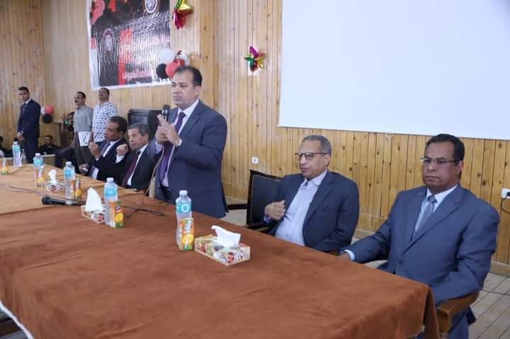 ندوة عن انتصارات اكتوبر بحقوق قنا