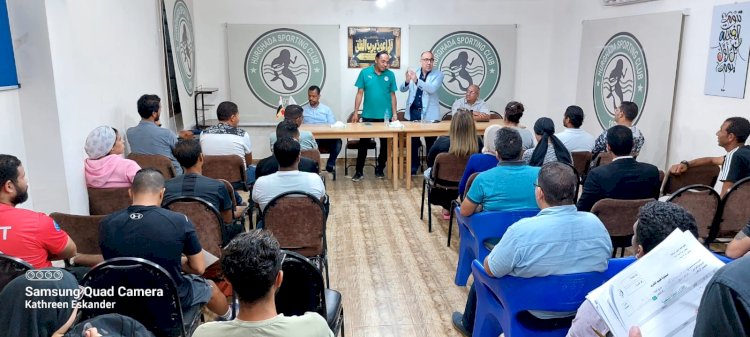 إفتتاح دورة نقابة المهن الرياضية الثالثة بنادي الغردقة الرياضي