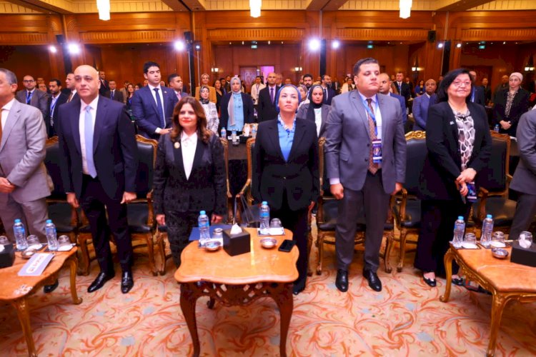 تنمية المشروعات يشارك في قمة سد الفجوة