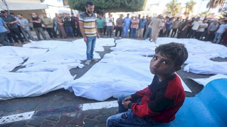 جريمة حرب جديدة .. جيش الاحتلال يعترف بقصف محيط مستشفي الشفاء