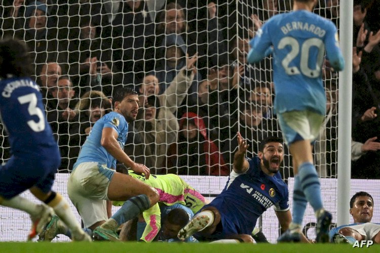 مانشستر سيتي في صدارة الدوري الأنجليزي بعد مباراة مجنونه مع تشلسي