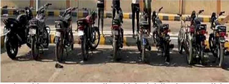 ارتكبوا 21 جريمة.. سقوط عصابة سرقة الدراجات النارية في المنيا
