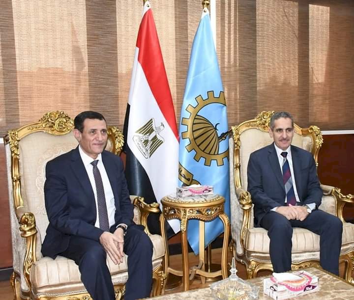 ناصف ورحمي يبحثان سبل التعاون والشراكة بين هيئة تعليم الكبار ومحافظة الغربية