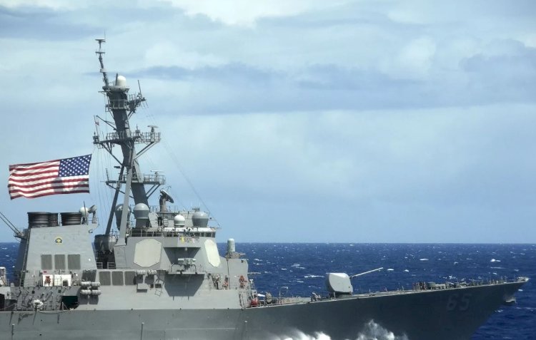 إيران تؤكد: مزاعم أمريكا إننا استهدفنا المدمرة الأمريكية بالبحر الأحمر كذب وأفتراء