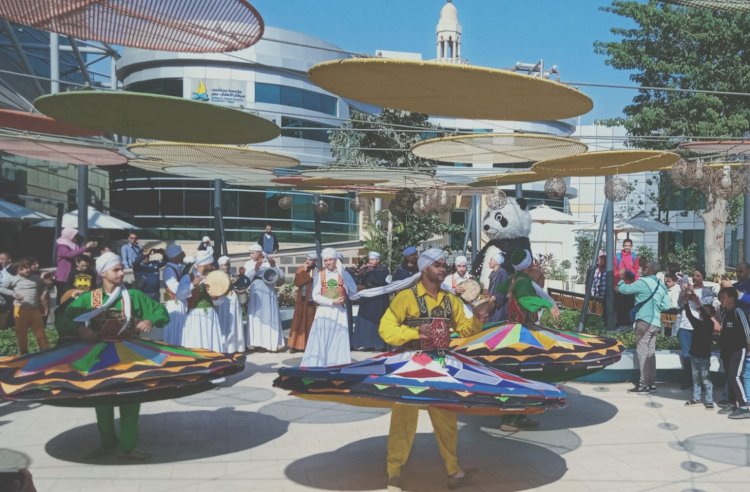 قصور الثقافة تنظم عرض "التنورة" لأطفال مستشفى 57357 في عيد الطفولة