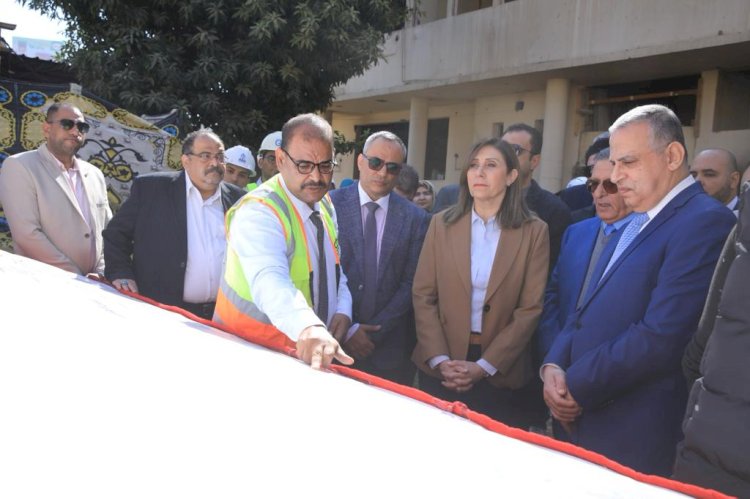 المحافظ ووزيرة الثقافة يتفقدان تطوير قصر ثقافة سوهاج