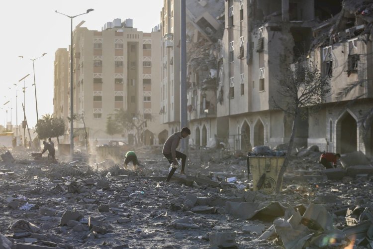 انقطاع خدمات الاتصالات كليًا في غزة