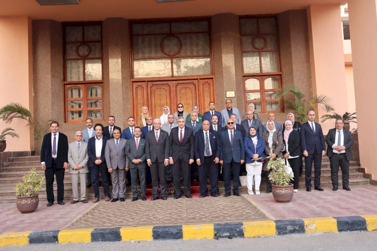 جامعة سوهاج تشارك في فعاليات مؤتمر المستقبل الأخضر بجامعة المنوفية