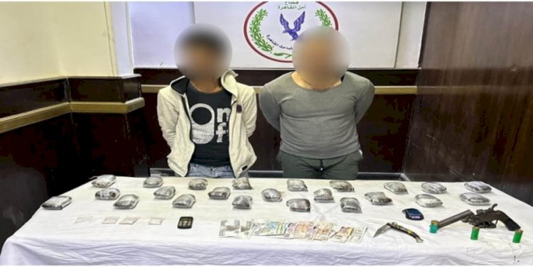 "٤"تجار مخدرات بالقاهرة