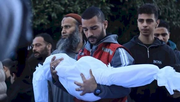 صحة غزة : 17700شهيدا منذ بدء الحرب علي القطاع