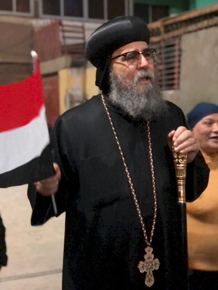 مطران جنوب بني سويف يقود مسيرة مؤيدة للرئيس عبدالفتاح السيسي