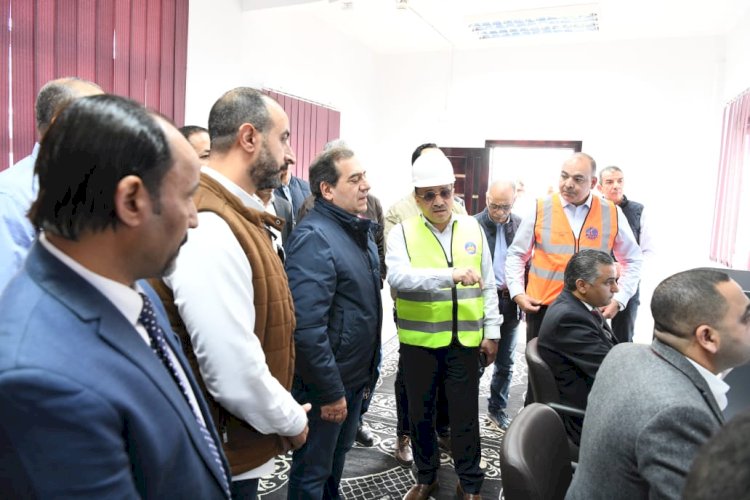 وزير البترول يتفقد المنطقة البترولية بطنطا