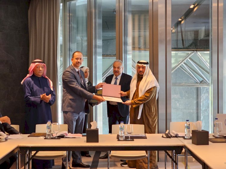 تكريم لجنة مدراء تكنولوجيا المعلومات التابعة للجنة تأمينات السيارات والمكاتب العربية الموحدة