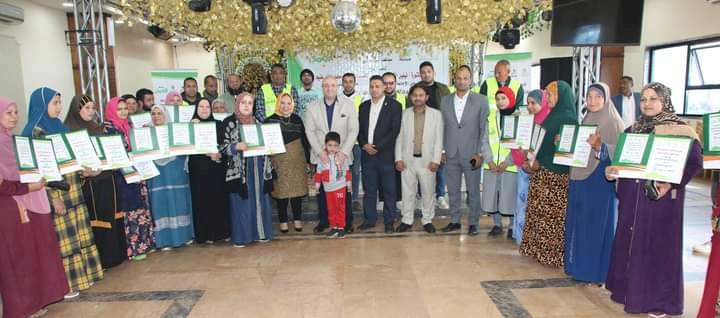 غنيم يشهد تسليم مشروعات "فرصة " من مستفيدي" تكافل وكرامة"