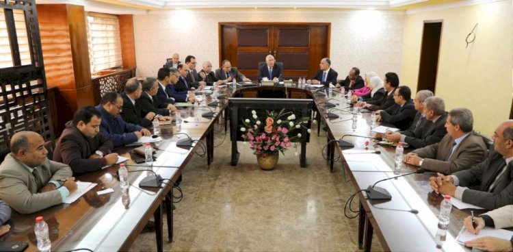 القصير يبحث مع قيادات الوزارة تطوير خدمات الارشاد الزراعي