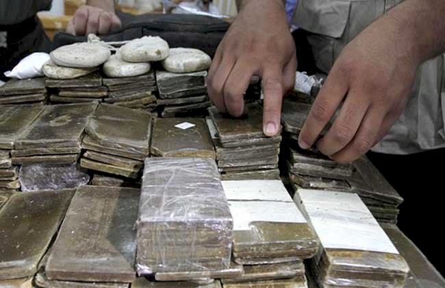 المشدد 6 سنوات وغرامة مائة ألف جنيه لعامل تاجر في المخدرات بكفر الشيخ