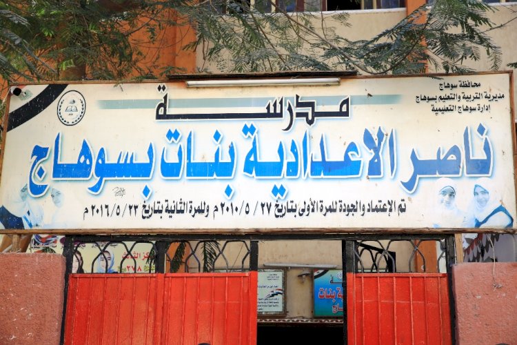 الفقي يتفقد امتحانات الشهادة الاعددية