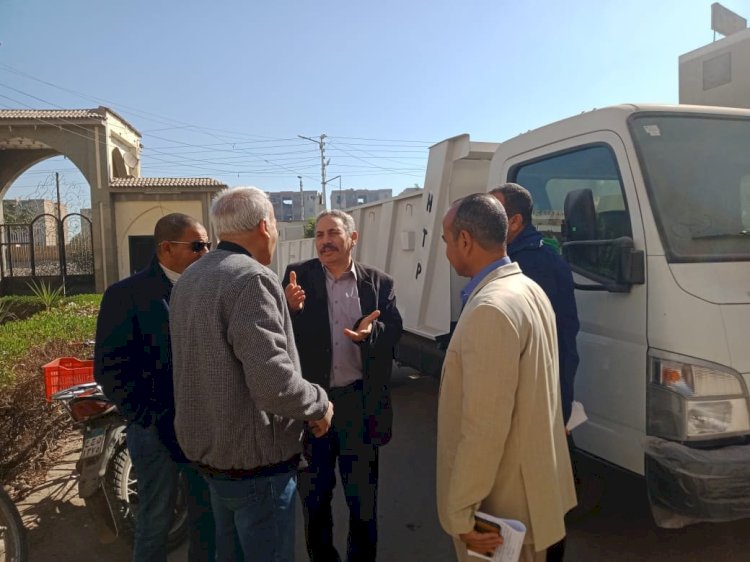 تسليم دفعة معدات جديدة لدعم منظومة النظافة بأبو قرقاص فى المنيا 