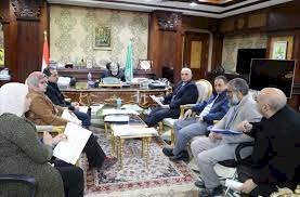 محافظ المنيا يتابع المشروعات الصحية الجاري تنفيذها حسب الجداول الزمنية المحددة بنسب تتجاوز الـ90%