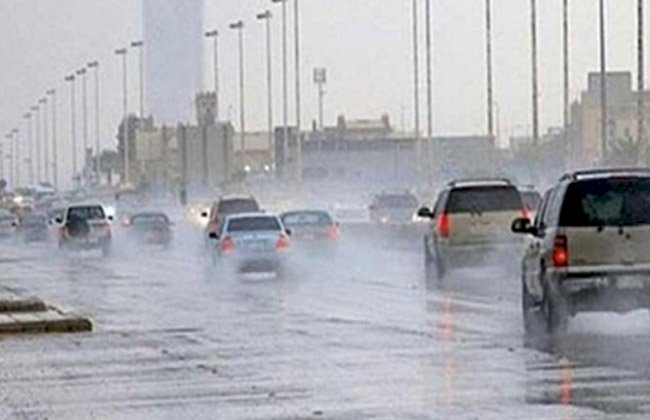 طقس الثلاثاءانخفاض بالحرارة وأمطار غزيرة والصغرى 10