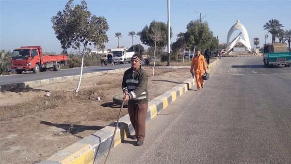 استمرار حملات النظافة وتمهيد الطرق ودعم منظومة الإنارة بمراكز المنيا