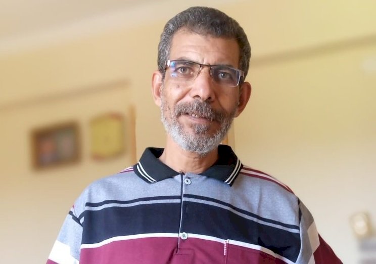 شجرة الدوم ..شعر : حمدي حسين