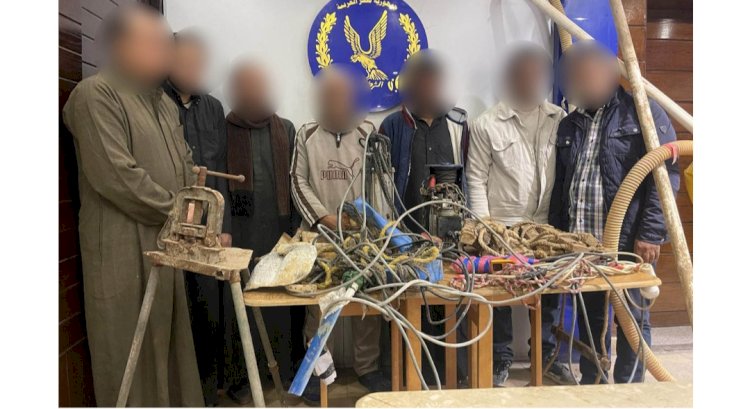 القبض علي منقبي الاثار