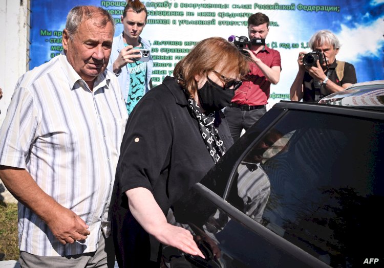 والدة نافالني ترفض قبول العزاء في ابنها