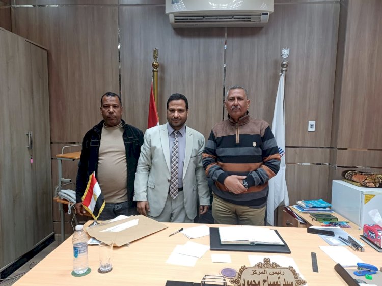 تمساح وقاصد يناقشان انتظام العملية التعليمية في أبوتشت