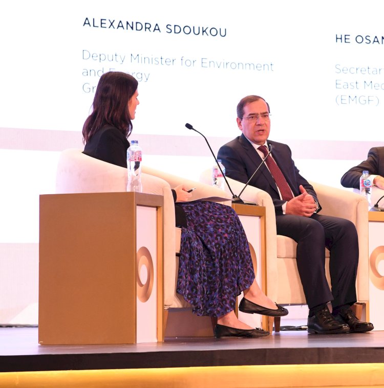 وزير البترول يشارك في جلسة مستقبل عملي وواقعي للطاقة