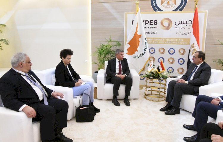 مباحثات مصرية قبرصية في مجال الغاز الطبيعي