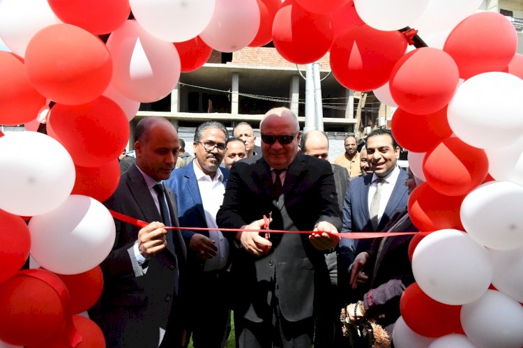 محافظ قنا ... يعلن الانتهاء من تجهيز 9 معارض أهلا رمضان