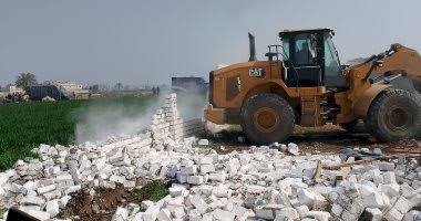 محافظ المنيا: إزالة ٦٧ حالة تعد على الأرض الزراعية وأملاك الدولة بمراكز المحافظة