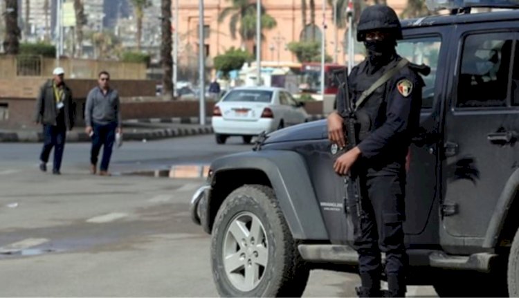 حملات مستمرة علي جميع منافذ الجمهورية