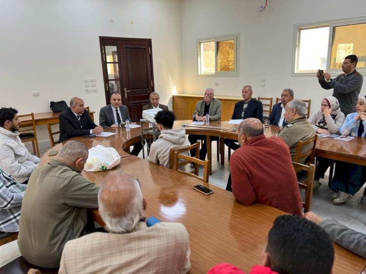 وقاية النباتات:برامج تدريبية لانشاء المناحل وتربية نحل العسل بالصعيد