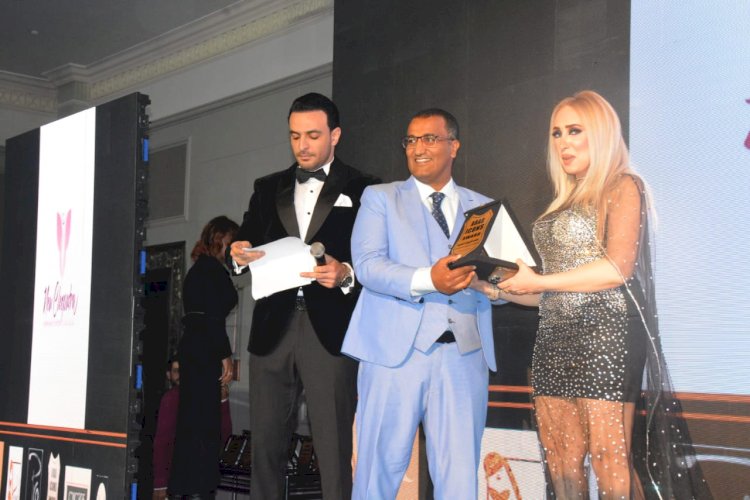 د. شادي عبد الستار سليم يتوج كشخصية عربية أيقونية في مجال النساء والتوليد